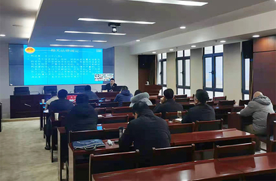 規(guī)范危廢管理 徐州鐵檢院對徐州市車輛維修企業(yè)負(fù)責(zé)人進(jìn)行法治宣傳