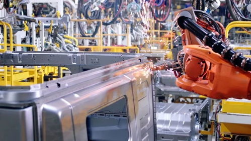 自動(dòng)化率高達(dá)80%，走進(jìn)徐工重卡智能制造工廠——探訪(fǎng)徐州教育的產(chǎn)教融合新范式